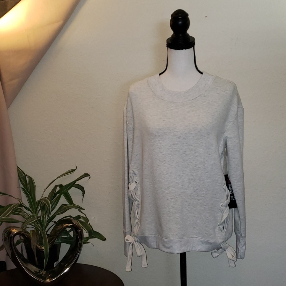 Absolutely fit oatmeal colored side tie sweater